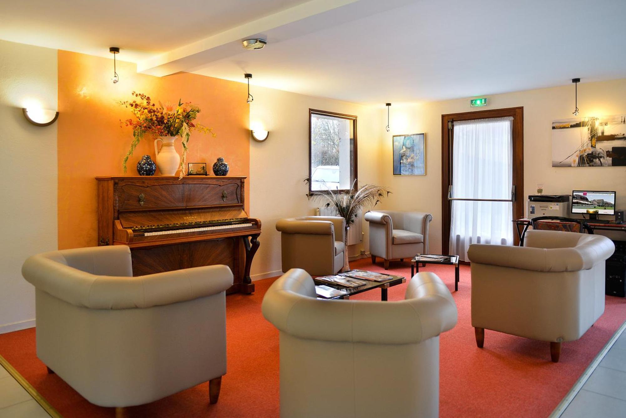 Hotel Restaurant Le Relais De Pouilly Ngoại thất bức ảnh